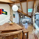 Apartments|luxury Loft-style アパート ポツダム